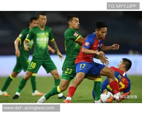 北京足球队在邀请赛中的团队协作表现分析与点评